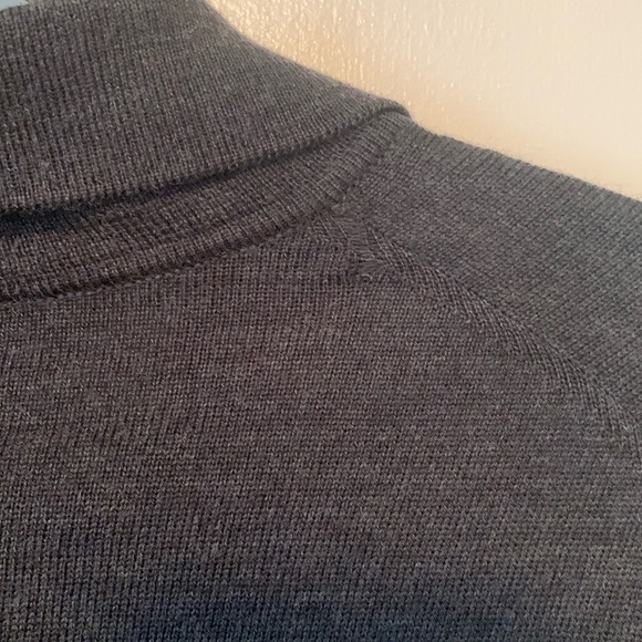 BOSS Hugo Boss Wool Blend Long Sleeve Dark Gray Polo Size Large - Picture 6 of 9